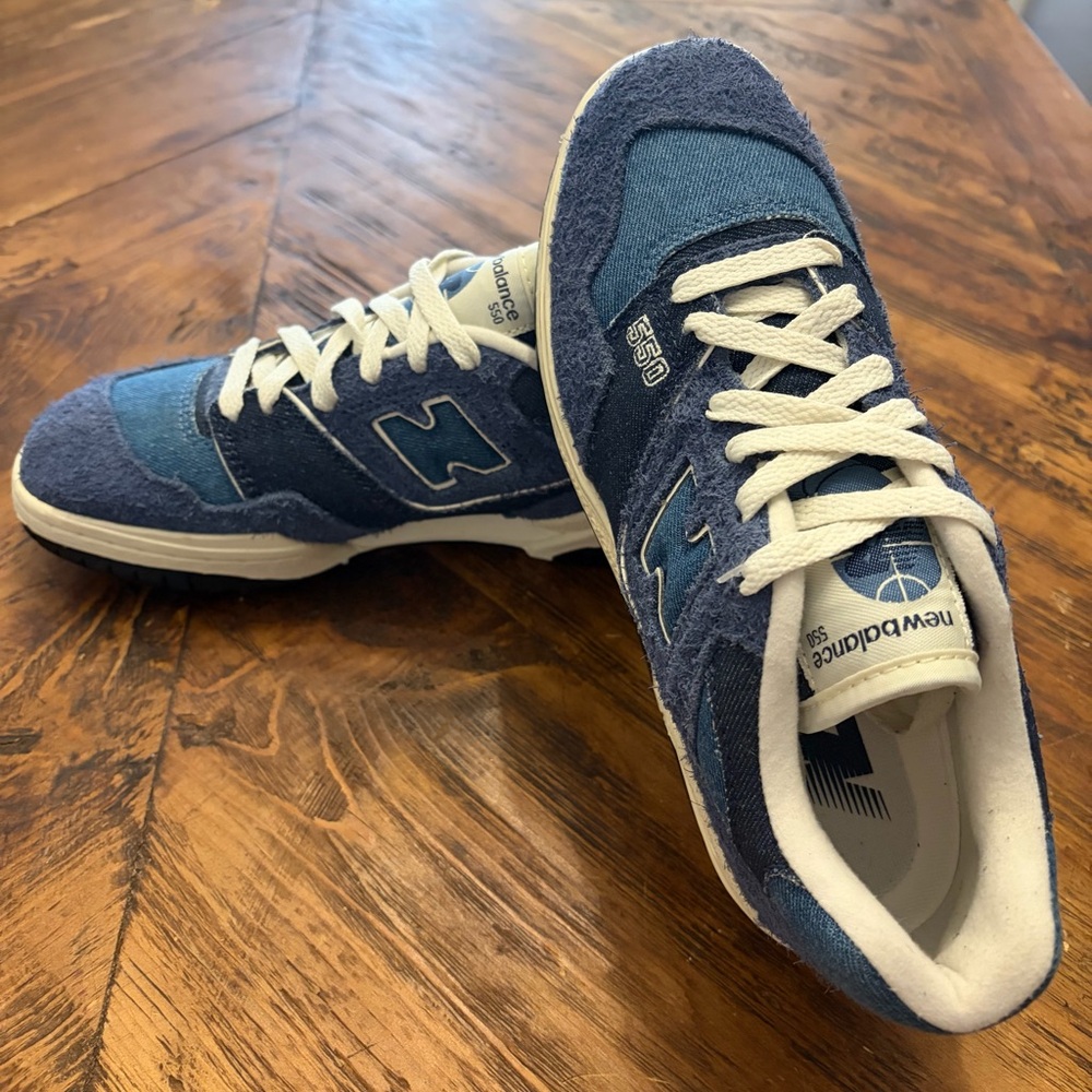 New Balance 550 Sneakers - Picture 5 of 6